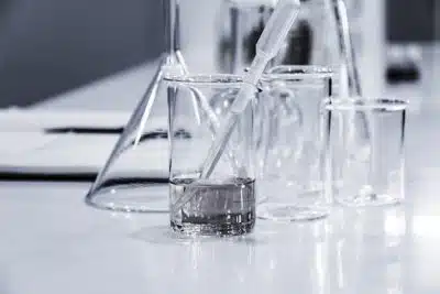 Chemistry lesson taught online one to one